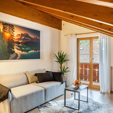 Alpblick Zugspitze Апартаменти *