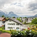 شقة Alpblick Zugspitze جارمش بارتنكيرشن